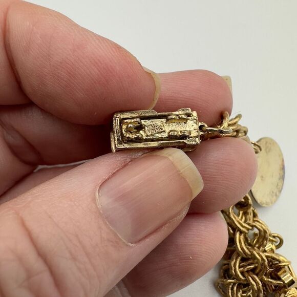 Vintage Monet Charm Bracelet Cable Car Charm & Las Vegas Charm - Picture 10 of 11
